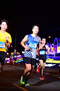 BIB: 1883, 42266
                            <button type="button" onclick="openModal(22864682)" class="btn btn-primary btn-sm float-right btn-popup" data-toggle="modal" data-target=".modal-high-quality">
                        <i class="fas fa-shopping-cart"></i> Add to Cart
                    </button>
                                            <button type="button" onclick="isThisMe(22864682, true)" class="btn btn-success btn-sm float-right btn-popup btn-isme hidden" data-toggle="tooltip" data-placement="bottom" title="นี่คือรูปของคุณใช่ไหม คลิกที่นี่เพื่อเอาเข้าอัลบั้ม">
                        <i class="fas fa-plus"></i> Add to album
                    </button>
                    <button type="button" onclick="isThisMe(22864682, false)" class="btn btn-warning btn-sm float-right btn-popup btn-isnotme hidden">
                        <i class="fas fa-ban"></i> Remove from album
                    </button>